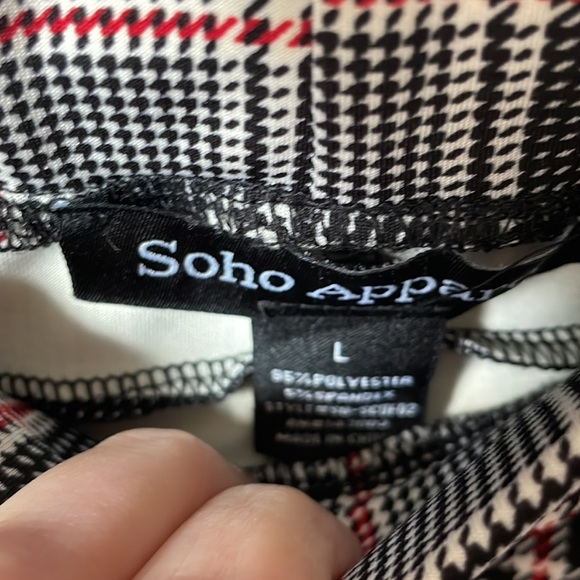 NWT Soho Apparel plaid stretchy bell bottom leggings - Picture 5 of 9